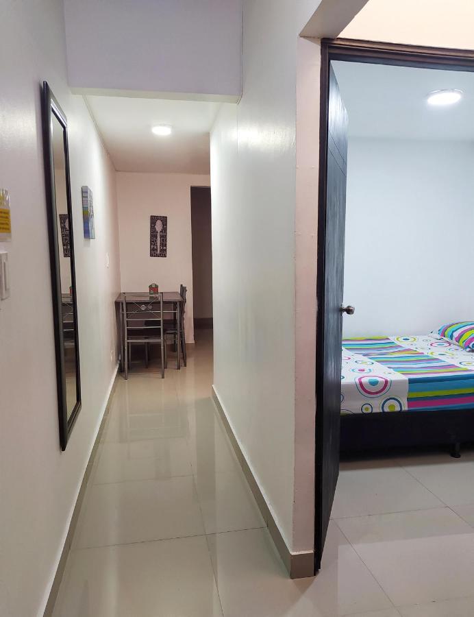 Casa Estadio Medellin ! Apartamentos Renovados En Excelente Ubicacion Laureles Estadio Экстерьер фото