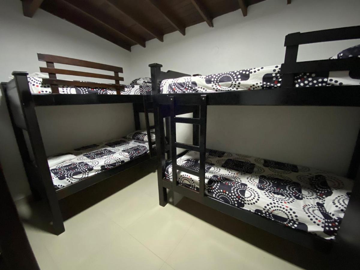 Casa Estadio Medellin ! Apartamentos Renovados En Excelente Ubicacion Laureles Estadio Экстерьер фото